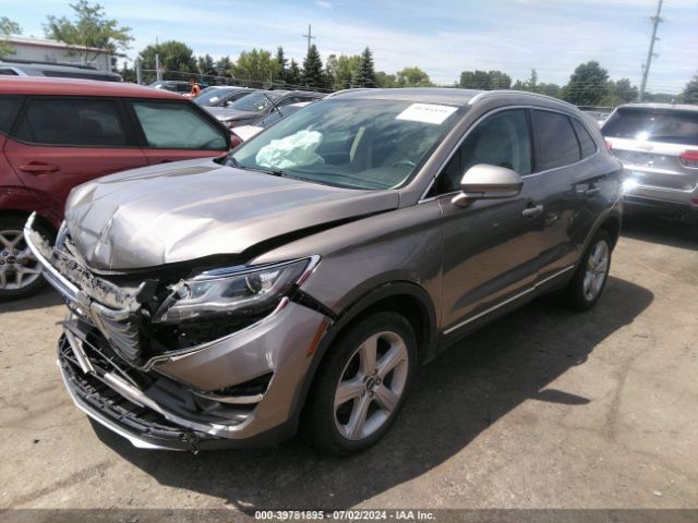 5LMCJ1D97HUL15559 Lincoln Mkc Premiere