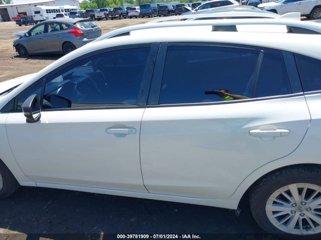 Subaru Impreza 2.0i Premium 2017 4S3GTAB61H3710936 Image 14