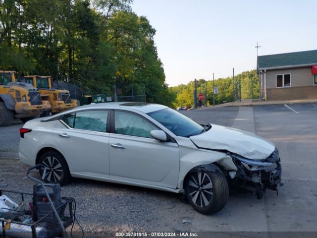1N4BL4DW4MN313671 Nissan Altima Sv Intelligent Awd