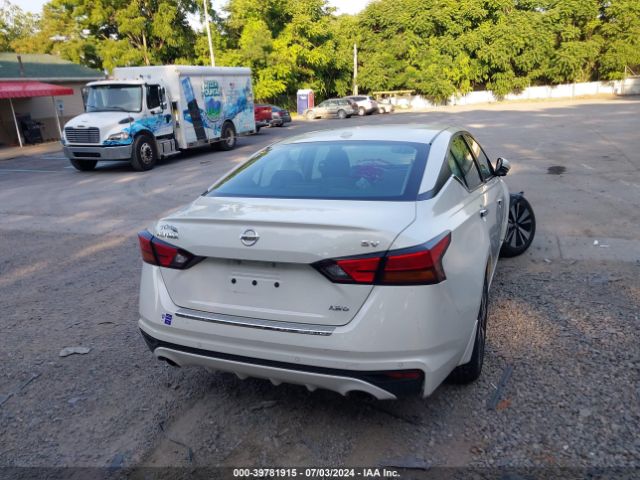 1N4BL4DW4MN313671 Nissan Altima Sv Intelligent Awd