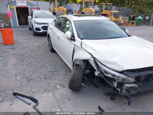 1N4BL4DW4MN313671 Nissan Altima Sv Intelligent Awd