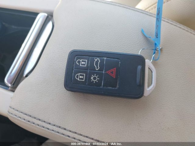 YV1612TK3F2348978 Volvo S60 T5 Premier