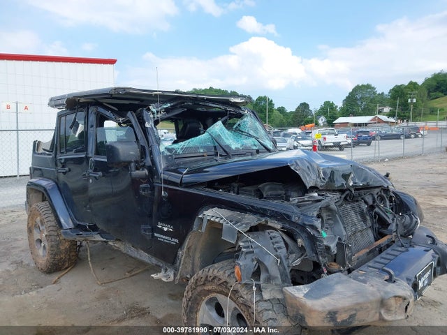 1C4HJWEG5HL546912 Jeep Wrangler Unlimited Sahara 4x4