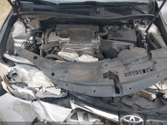 4T1BF1FK1HU365423 Toyota CAMRY SE