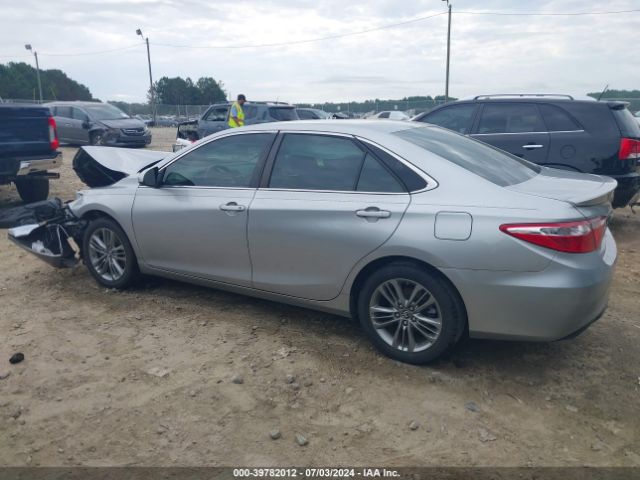 4T1BF1FK1HU365423 Toyota CAMRY SE