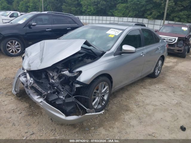 4T1BF1FK1HU365423 Toyota CAMRY SE