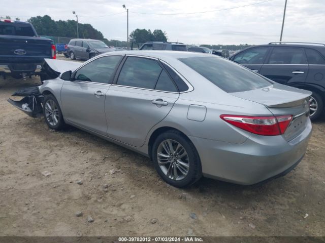 4T1BF1FK1HU365423 Toyota CAMRY SE