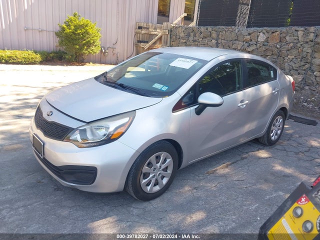 KIA RIO LX 2014 KNADM4A33E6415482 Image 2