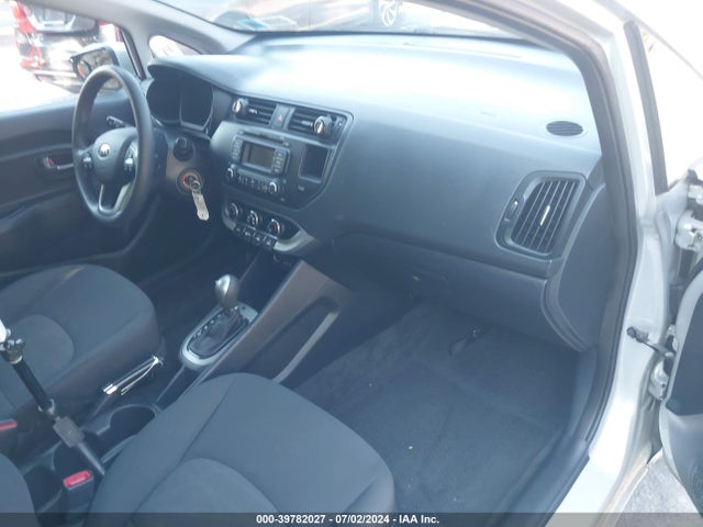 KIA RIO LX 2014 KNADM4A33E6415482 Image 5