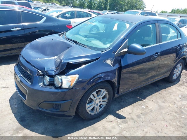 Chevrolet Sonic Lt Auto 2016 1G1JC5SH3G4168481 Image 2