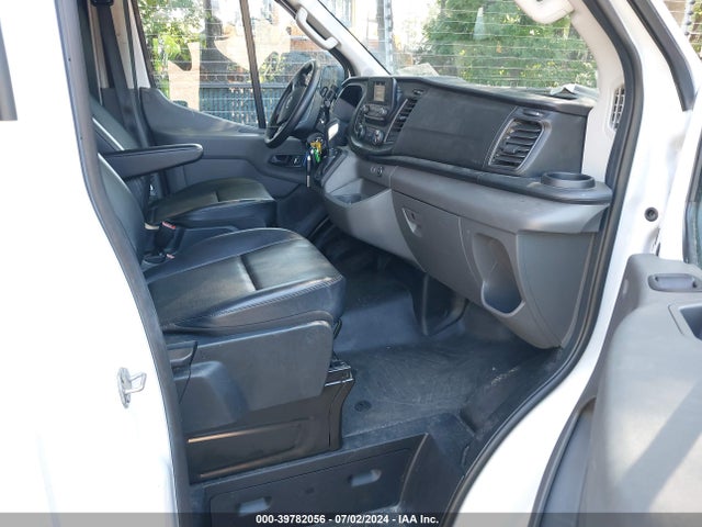 Ford Transit-250 2022 1FTBR1C81NKA47443 Image 5