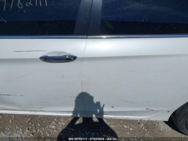 1HGCR2F56GA068066 Honda Accord Sport