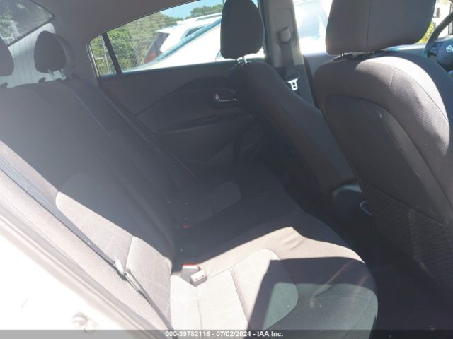 KNADM4A33G6643162 KIA RIO LX