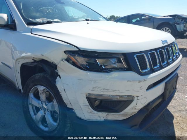 3C4NJDBB4KT818359 Jeep Compass Latitude 4x4