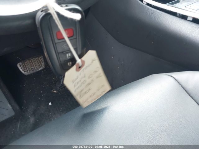2T3C1RFV9MC161192 Toyota Rav4 Xle Premium