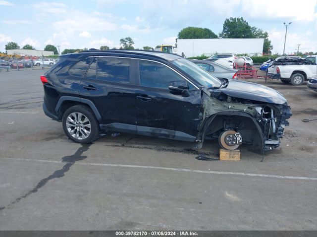2T3C1RFV9MC161192 Toyota Rav4 Xle Premium
