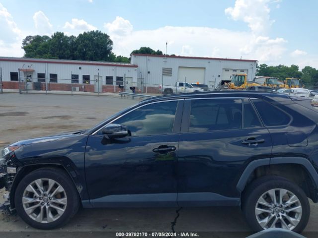 2T3C1RFV9MC161192 Toyota Rav4 Xle Premium