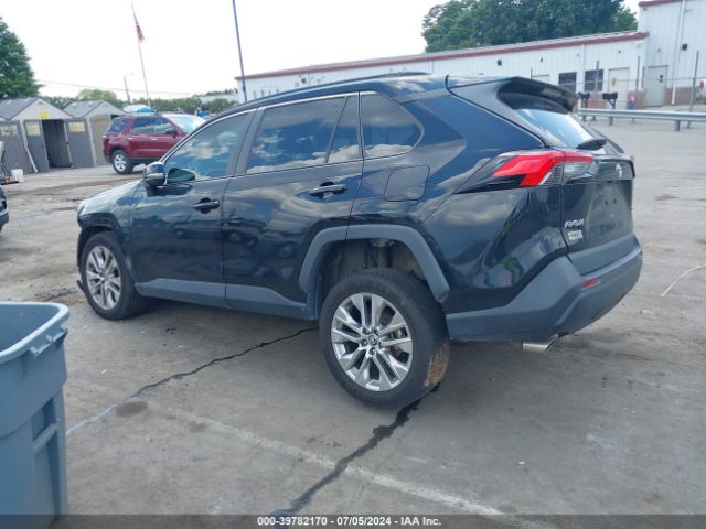 2T3C1RFV9MC161192 Toyota Rav4 Xle Premium