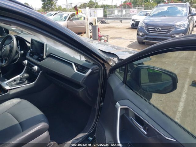 2T3C1RFV9MC161192 Toyota Rav4 Xle Premium