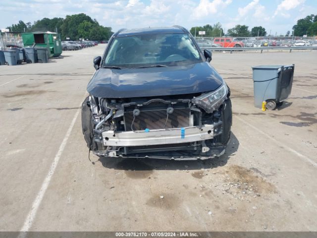 2T3C1RFV9MC161192 Toyota Rav4 Xle Premium