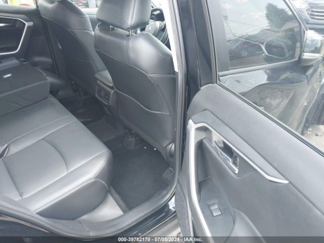 2T3C1RFV9MC161192 Toyota Rav4 Xle Premium