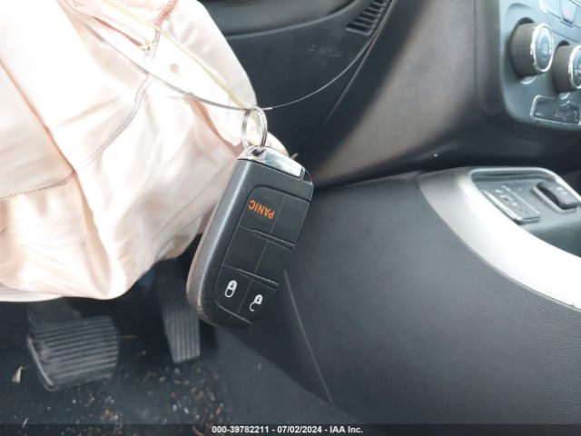3C4NJCBB7JT108588 Jeep Compass Latitude Fwd