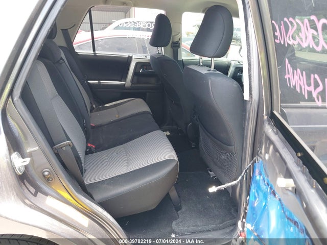 Toyota 4RUNNER SR5 2016 JTEZU5JR9G5119325 Image 8
