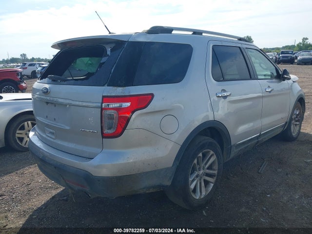 Ford EXPLORER XLT 2015 1FM5K7D87FGA18872 Image 4