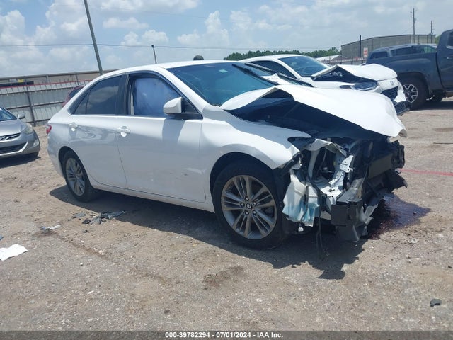 Toyota CAMRY SE 2015 4T1BF1FKXFU019285 main image