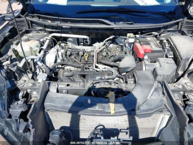 5N1AT3AB4MC736677 Nissan Rogue S Intelligent Awd