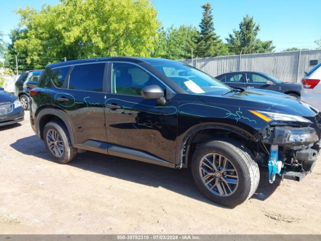 5N1AT3AB4MC736677 Nissan Rogue S Intelligent Awd