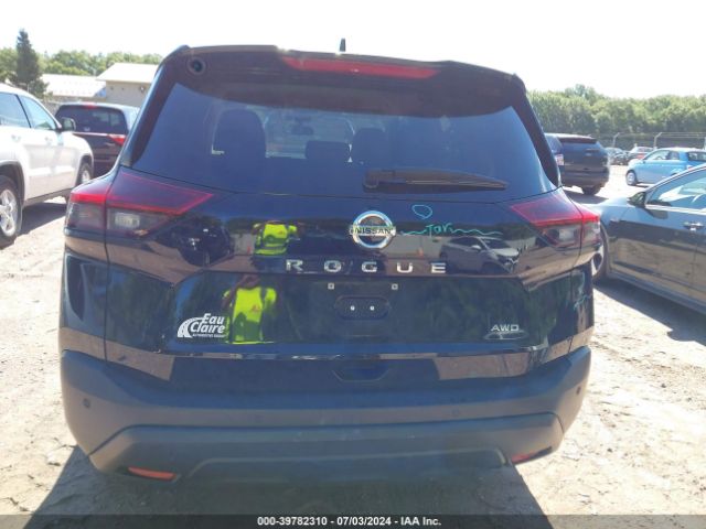 5N1AT3AB4MC736677 Nissan Rogue S Intelligent Awd
