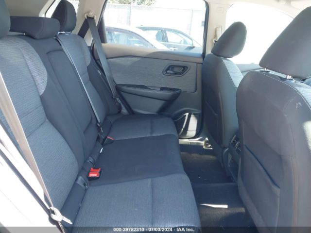 5N1AT3AB4MC736677 Nissan Rogue S Intelligent Awd