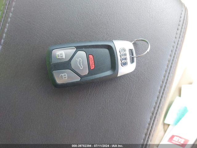WA1LHAF74HD050947 Audi Q7 2.0t Premium