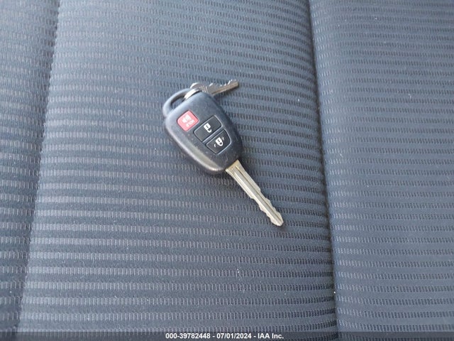 Toyota RAV4 LE 2014 2T3BFREV5EW148759 Image 11