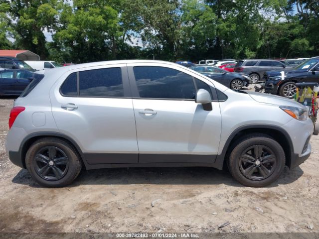 KL7CJKSB6LB310244 Chevrolet Trax Fwd Ls