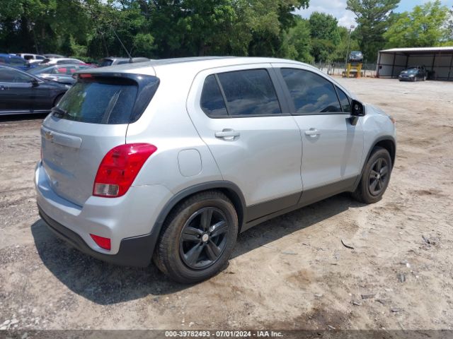 KL7CJKSB6LB310244 Chevrolet Trax Fwd Ls