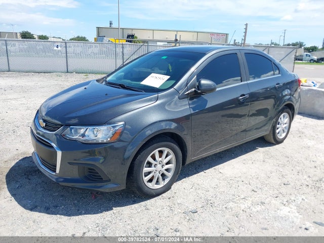 Chevrolet Sonic Lt Auto 2019 1G1JD5SB7K4110942 Image 2
