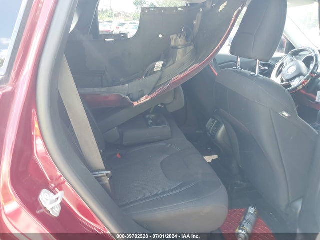 1C4PJMCB4KD130617 Jeep Cherokee Latitude 4x4