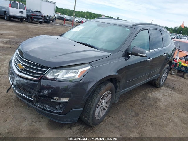 Chevrolet Traverse 1lt 2015 1GNKRGKD3FJ328854 Image 2