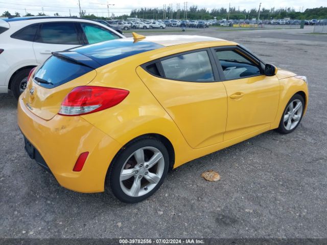 KMHTC6AD8FU234070 Hyundai Veloster
