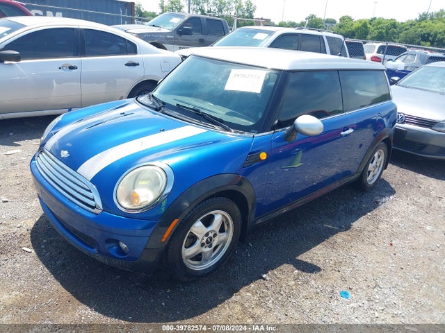2008 MINI COOPER CLUBMAN WMWML33528TN67111 Photo 1