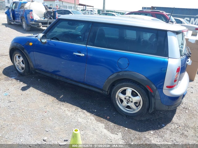 2008 MINI COOPER CLUBMAN WMWML33528TN67111 Photo 2