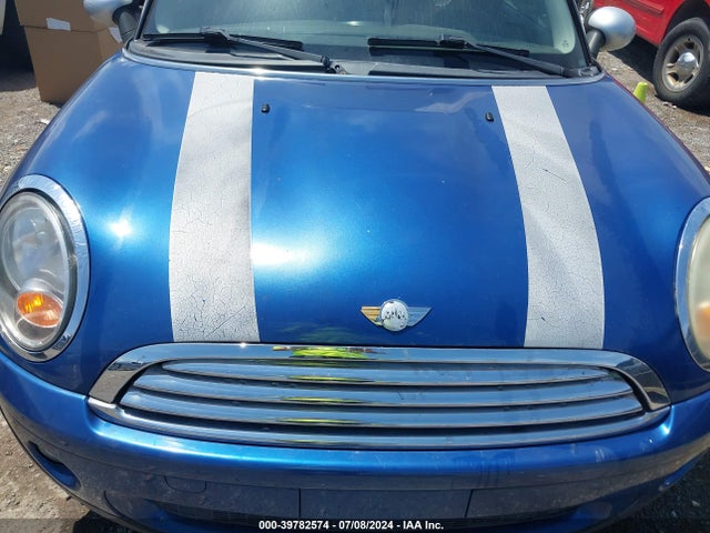 2008 MINI COOPER CLUBMAN WMWML33528TN67111 Photo 5