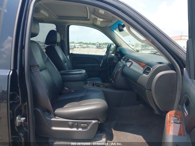 Chevrolet Tahoe Ltz 2014 1GNSCCE04ER240995 Image 5