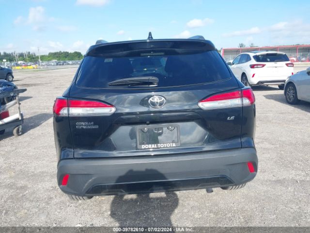 7MUCAAAG7NV001913 Toyota Corolla Cross Le