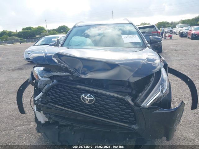 7MUCAAAG7NV001913 Toyota Corolla Cross Le
