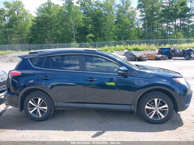 Toyota Rav4 Xle 2017 2T3RFREV0HW559411 Image 14