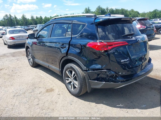 Toyota Rav4 Xle 2017 2T3RFREV0HW559411 Image 3