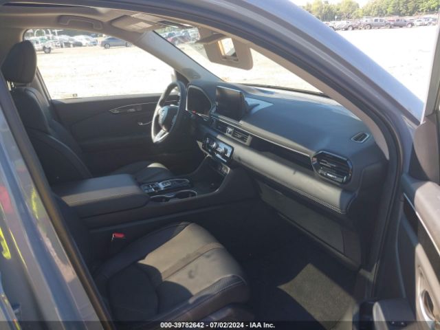 5FNYG1H78SB003352 Honda Pilot Awd Touring